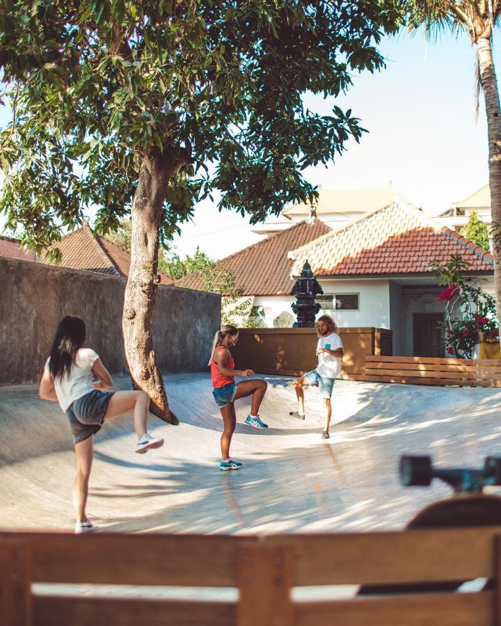 Endless Summer Surf Camp Kuta Kuta Lombok Εξωτερικό φωτογραφία